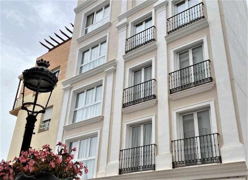 XV Apartamentos Morales & Arnal Estepona Exteriör bild